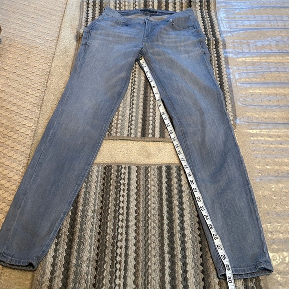 Fidelity Light Blue Jeans - Picture 5 of 5